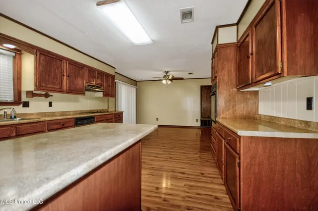 $225,000 | 13700 Deneen Road, Vancleave, MS 39565