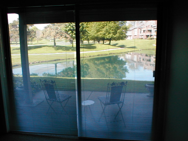 960 Shoreline Road, Unit 897 Lake Barrington, IL 60010 - Photo 11 of 12 Gallery Image 11