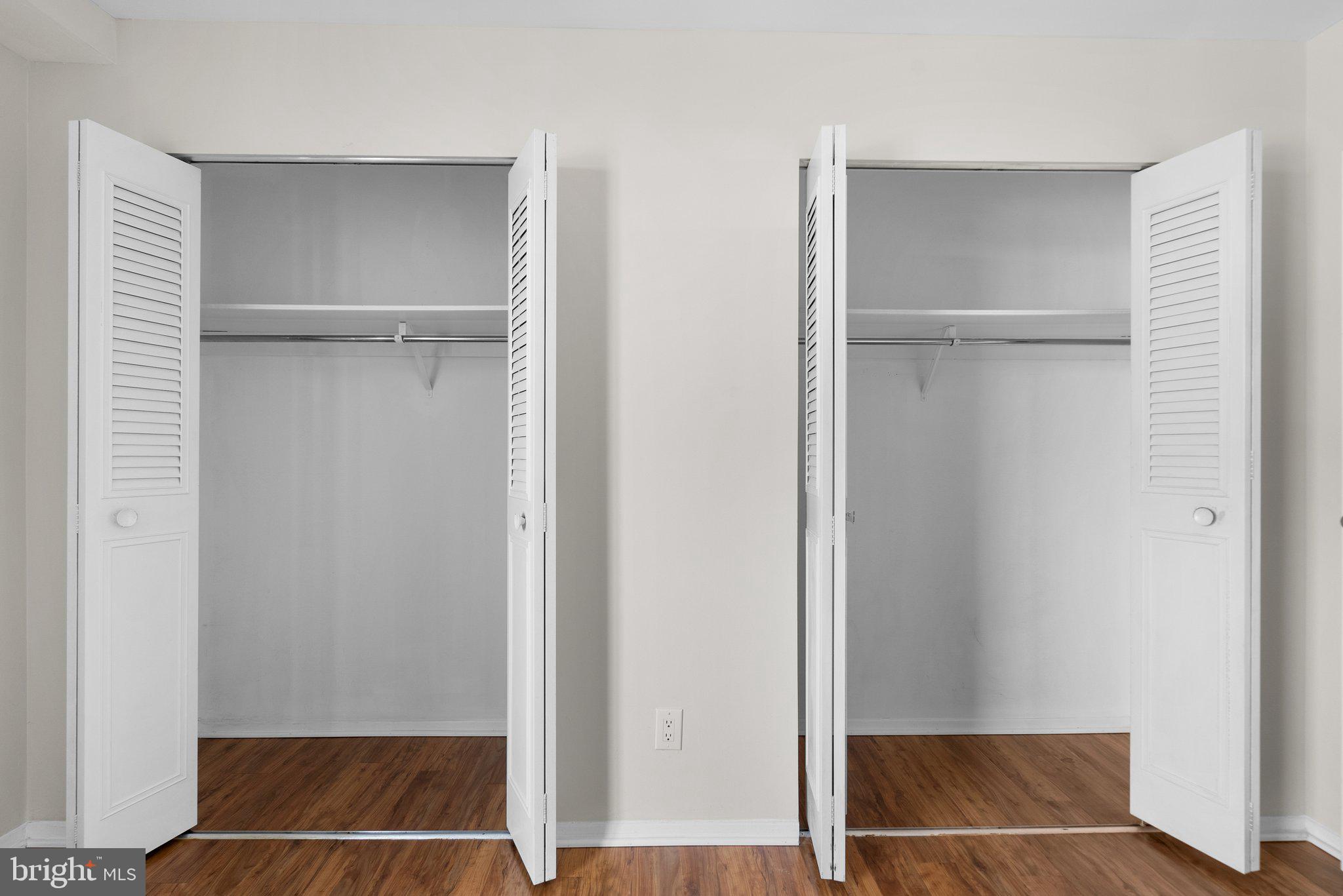 9701 Fields Road, Unit 1704 Gaithersburg, MD 20878 - Photo 26 of 42