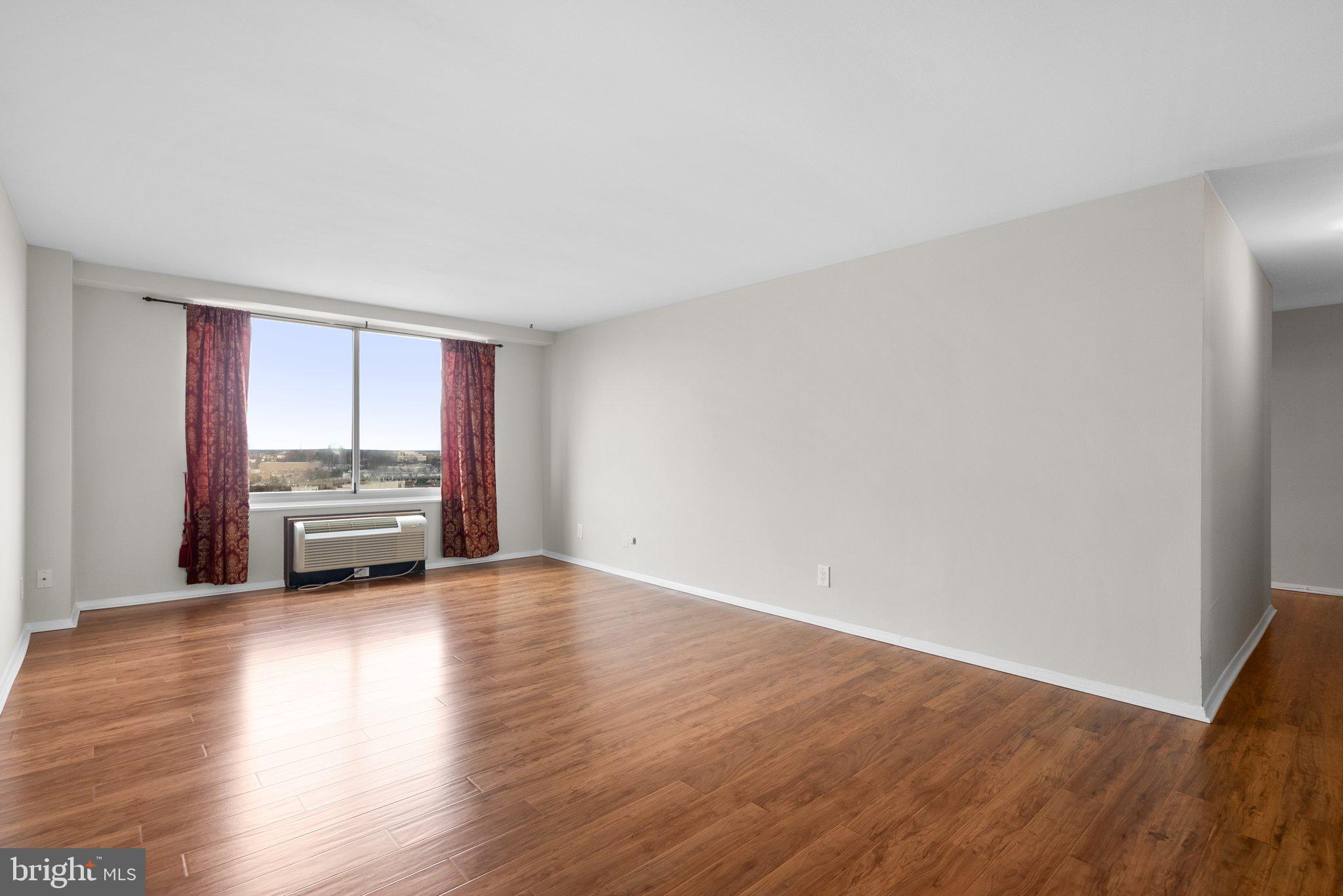 9701 Fields Road, Unit 1704 Gaithersburg, MD 20878 - Photo 6 of 42