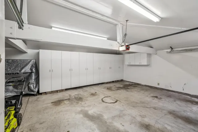 $18,995 | 590 Center Drive, Palo Alto, CA 94301