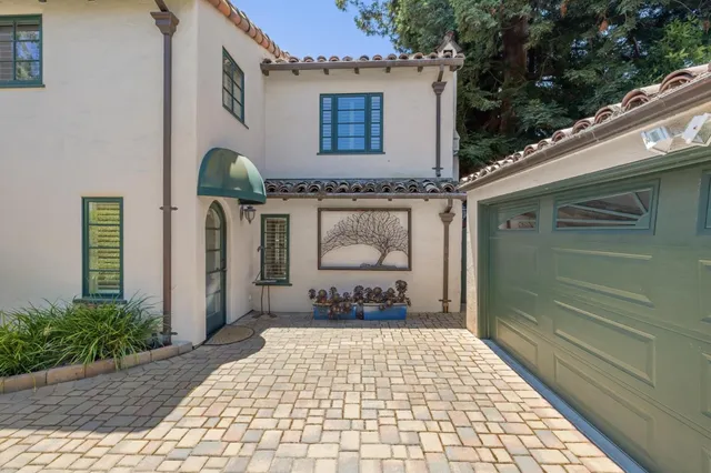 $18,995 | 590 Center Drive, Palo Alto, CA 94301