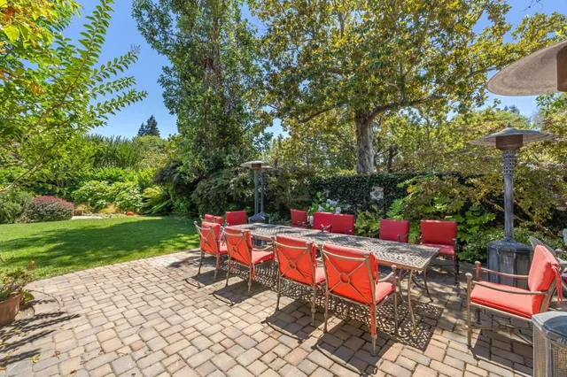 $18,995 | 590 Center Drive, Palo Alto, CA 94301