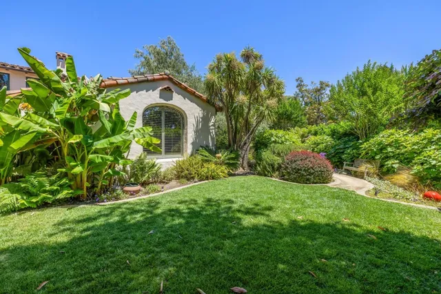 $18,995 | 590 Center Drive, Palo Alto, CA 94301