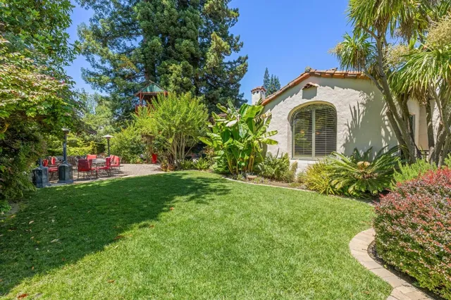 $18,995 | 590 Center Drive, Palo Alto, CA 94301