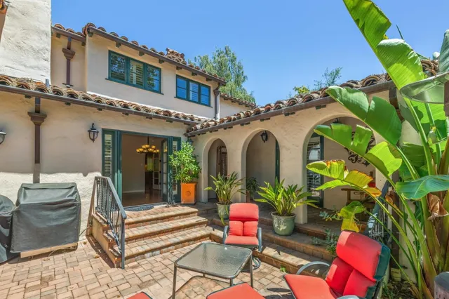 $18,995 | 590 Center Drive, Palo Alto, CA 94301