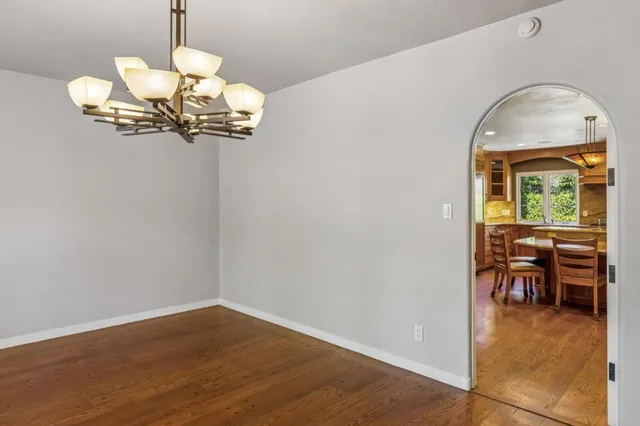 $18,995 | 590 Center Drive, Palo Alto, CA 94301