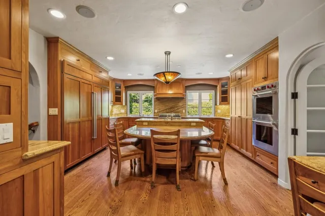 $18,995 | 590 Center Drive, Palo Alto, CA 94301