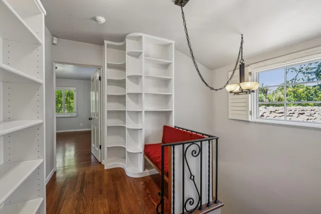 $18,995 | 590 Center Drive, Palo Alto, CA 94301