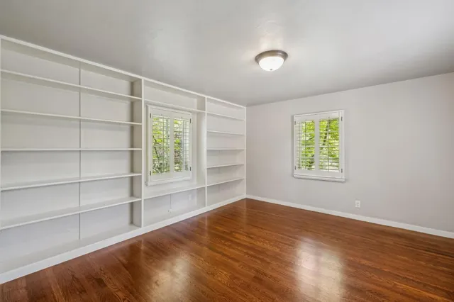 $18,995 | 590 Center Drive, Palo Alto, CA 94301