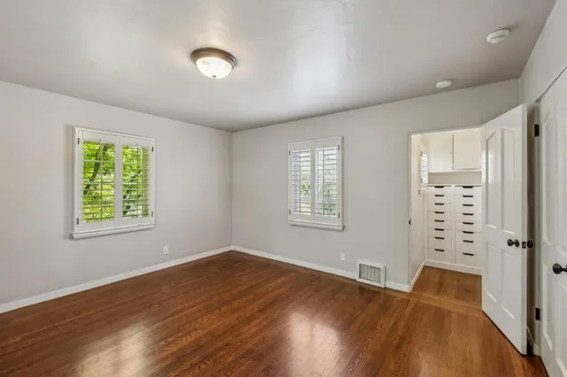 $18,995 | 590 Center Drive, Palo Alto, CA 94301