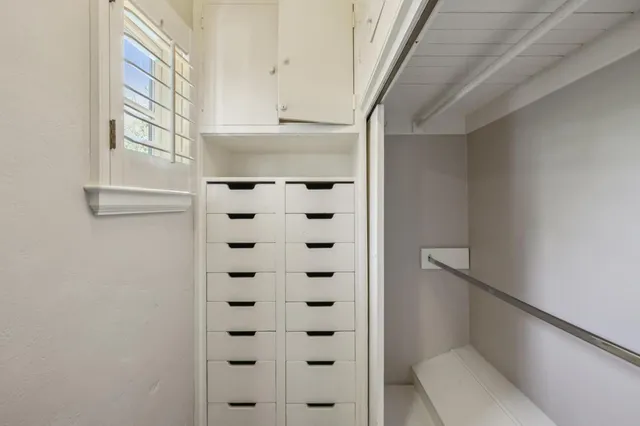 $18,995 | 590 Center Drive, Palo Alto, CA 94301