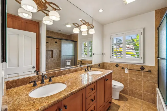 $18,995 | 590 Center Drive, Palo Alto, CA 94301