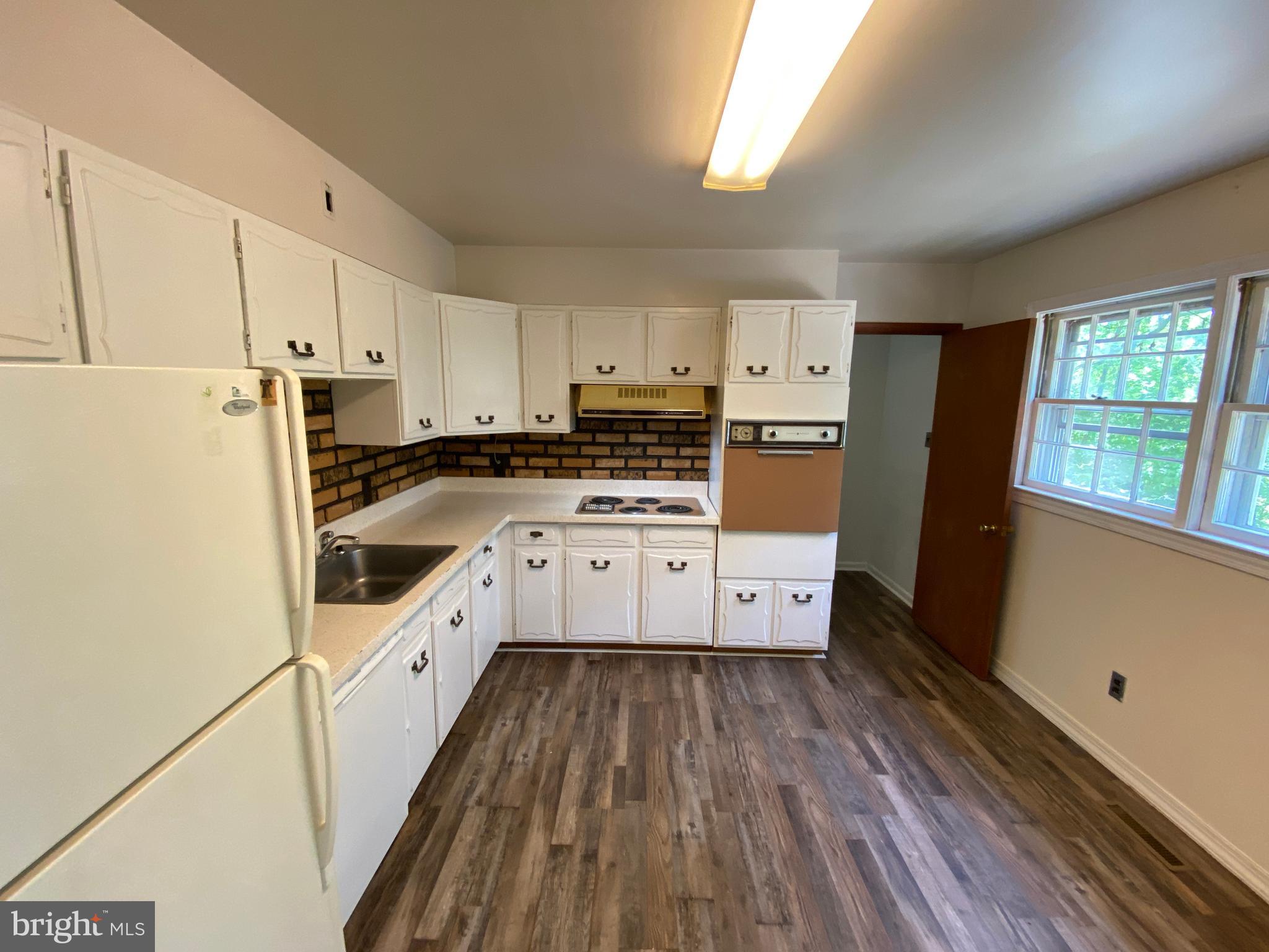 219 Bells Hill Road Stafford, VA 22554 - Photo 13 of 45