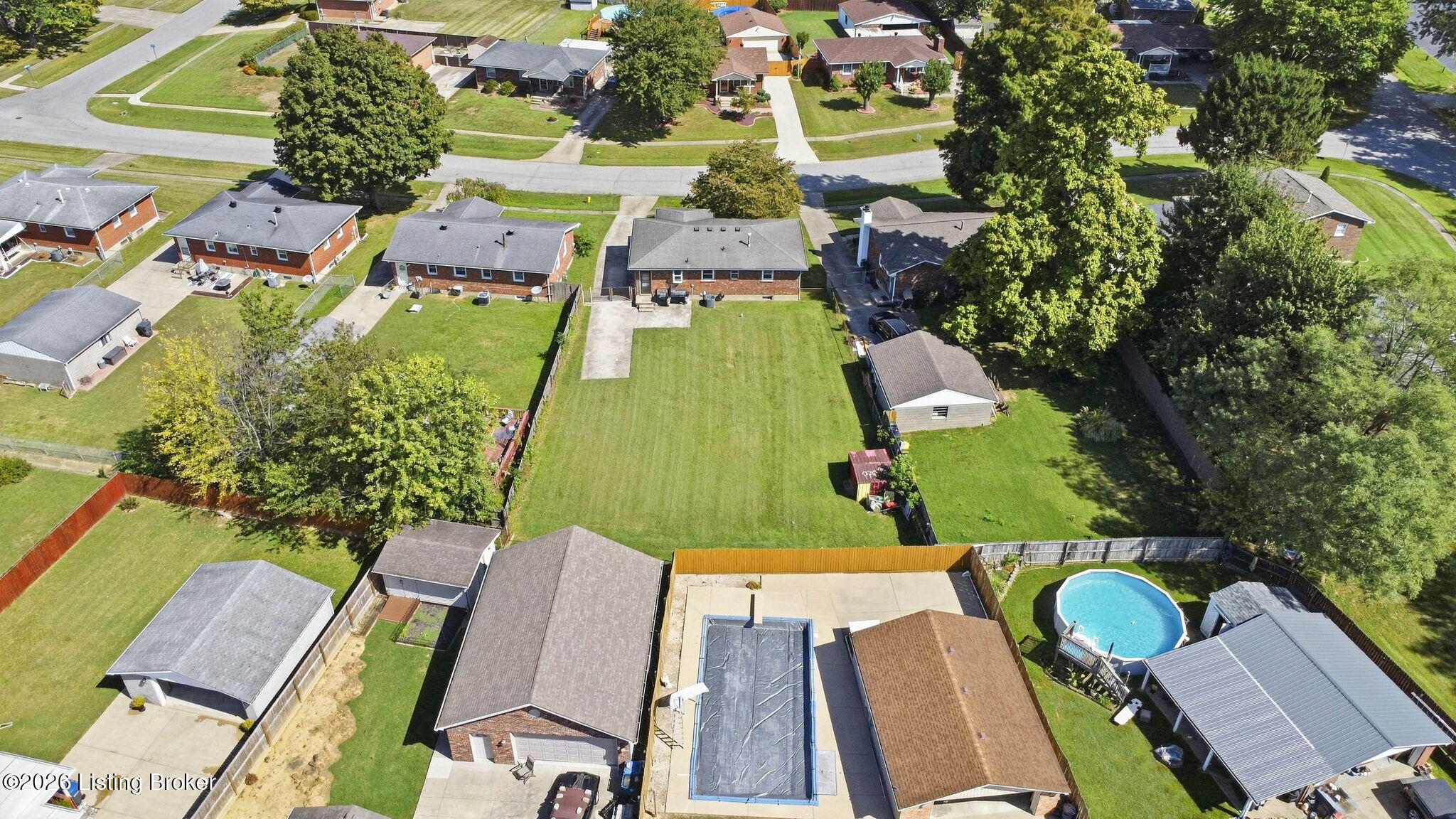2604 Alps Road Louisville, KY 40216 - Photo 59 of 63 59-web-or-mls-2605 Alps Rd-59