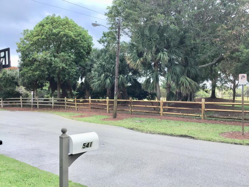 541 Northeast 16th Street Boca Raton, FL 33432 - Photo 38 of 91 20190505213914746291000000-o