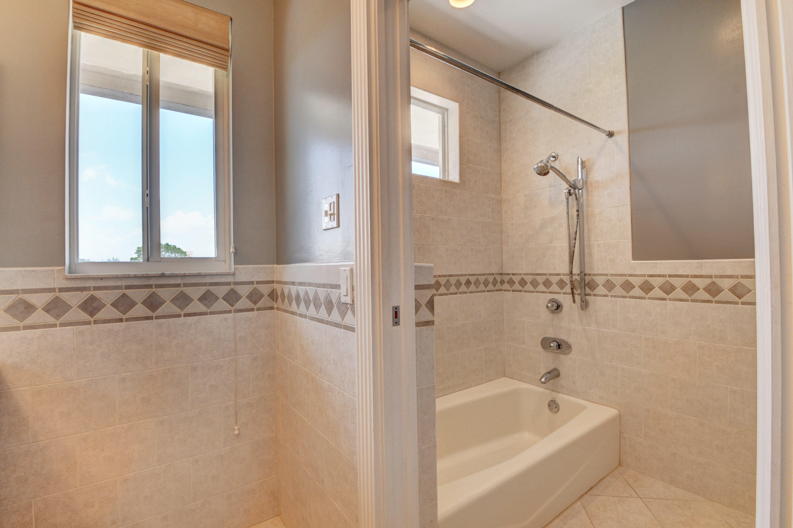 541 Northeast 16th Street Boca Raton, FL 33432 - Photo 72 of 91 46_dsc_10001 (204)_5)_6)_7)_8)