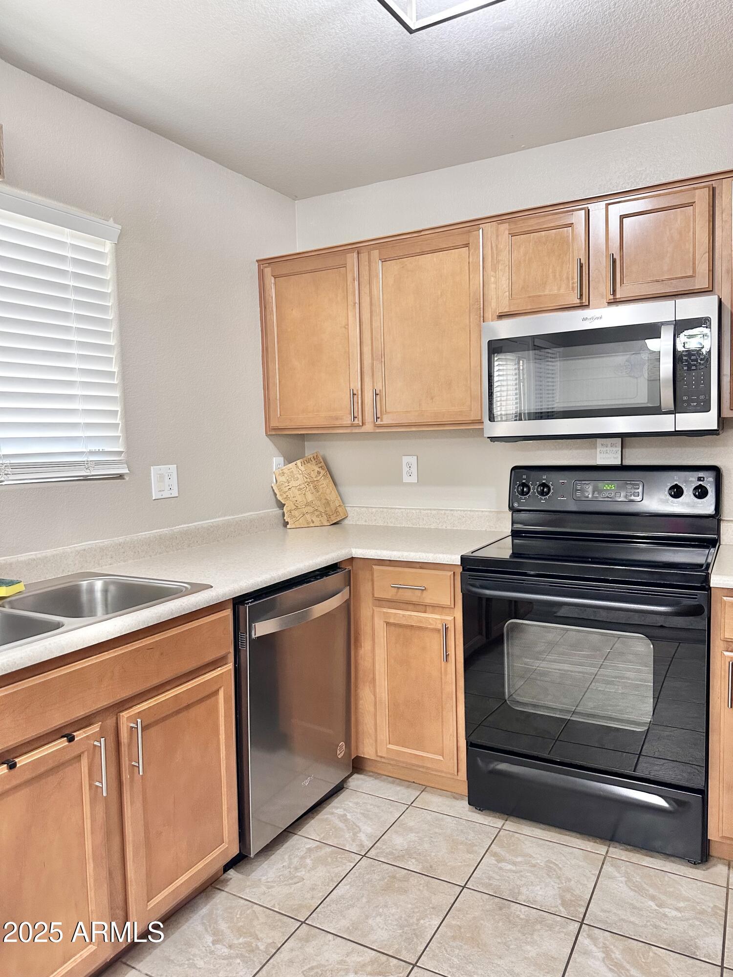 17513 West Boca Raton Road Surprise, AZ 85388 - Photo 17 of 45