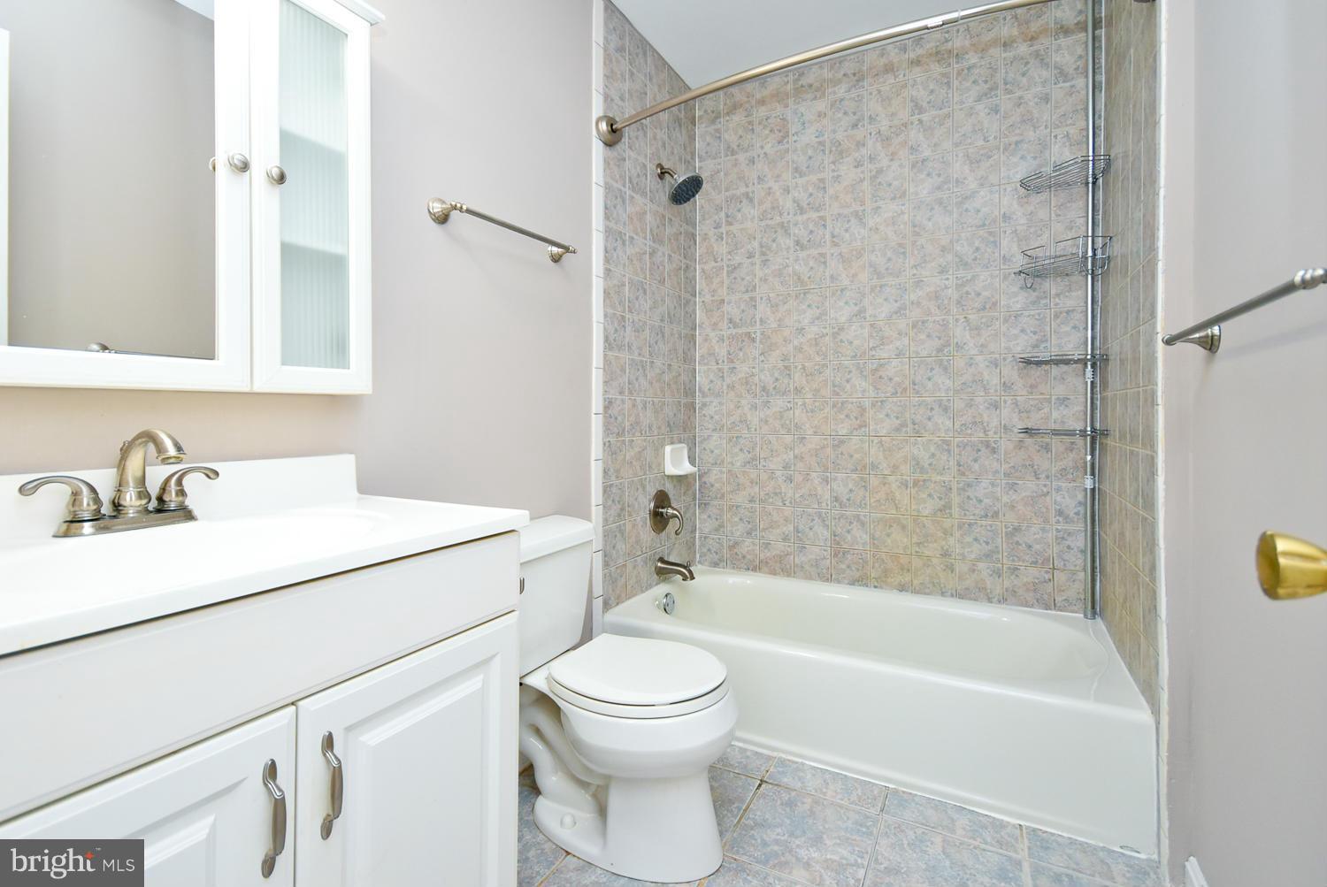 9209 Ivanhoe Road Fort Washington, MD 20744 - Photo 18 of 29 Renovated Tiled throughout