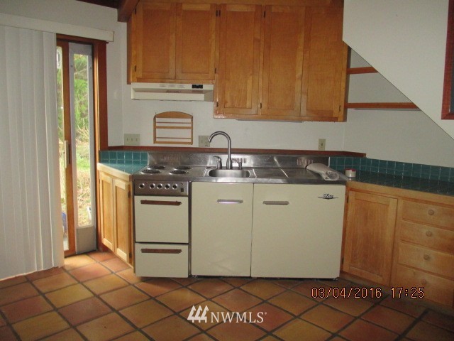 6120 Cape George Road Port Townsend, WA 98368 - Photo 18 of 18 Gallery Image 18