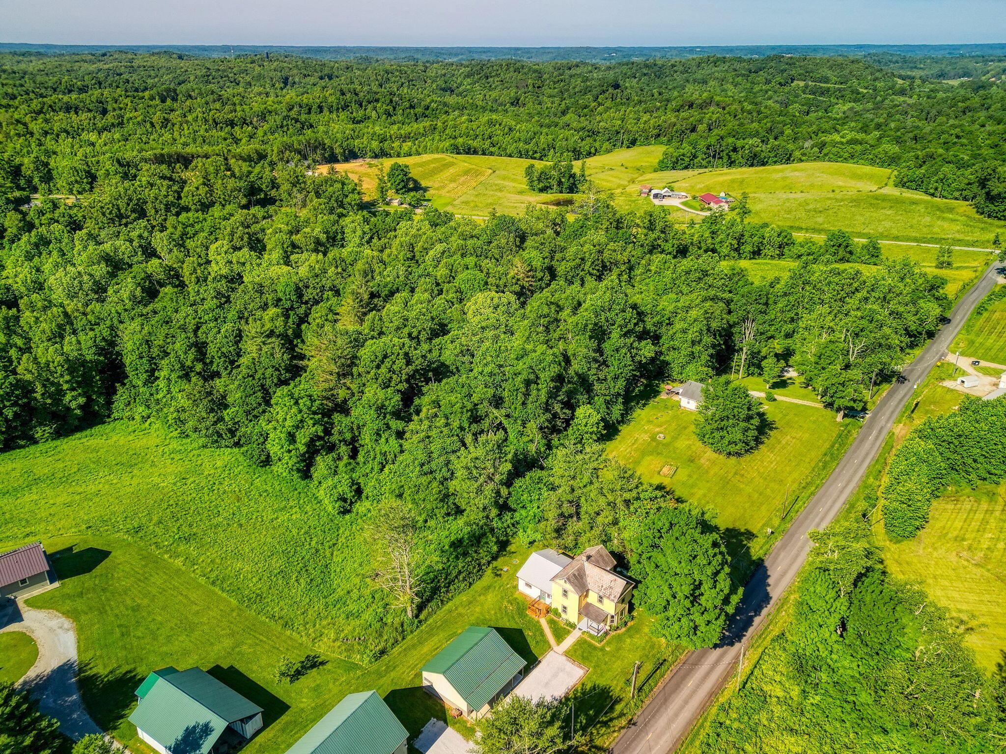 37701 Maysville-Greendale Road Logan, OH 43138 - Photo 13 of 60 37701 Maysville-Greendale Rd (12)