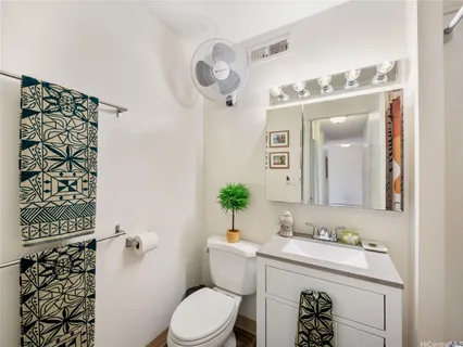 $399,000 | 509 University Avenue, Unit 1003, Honolulu, HI 96826