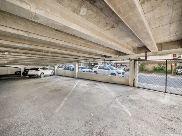 $399,000 | 509 University Avenue, Unit 1003, Honolulu, HI 96826