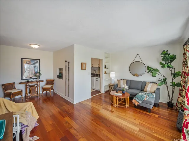 $399,000 | 509 University Avenue, Unit 1003, Honolulu, HI 96826