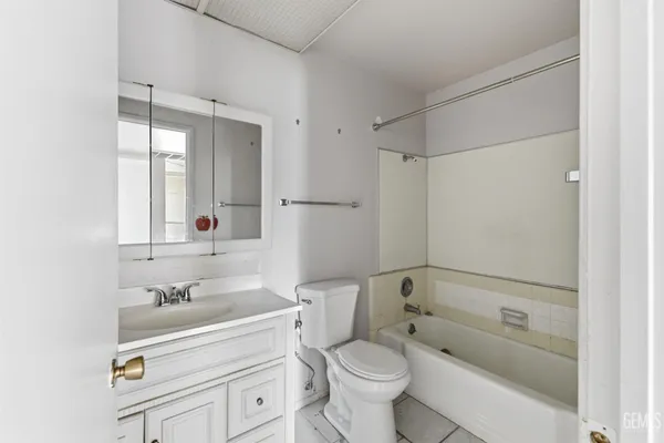 $225,000 | Undisclosed Address, Bakersfield, CA 93309