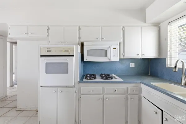 $225,000 | Undisclosed Address, Bakersfield, CA 93309