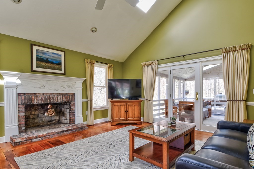 4 Jacob Amsden Road Westborough, MA 01581 - Photo 12 of 42 Gallery Image 12