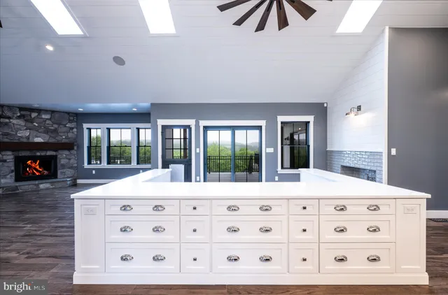 $2,790,000 | 176 Fenstermacher Road, Kutztown, PA 19530