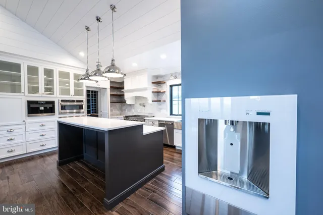 $2,790,000 | 176 Fenstermacher Road, Kutztown, PA 19530