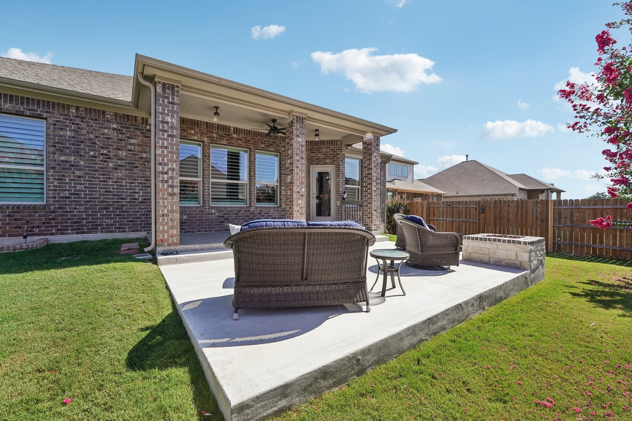 2424 Costera Street Leander, TX 78641 - Photo 36 of 39