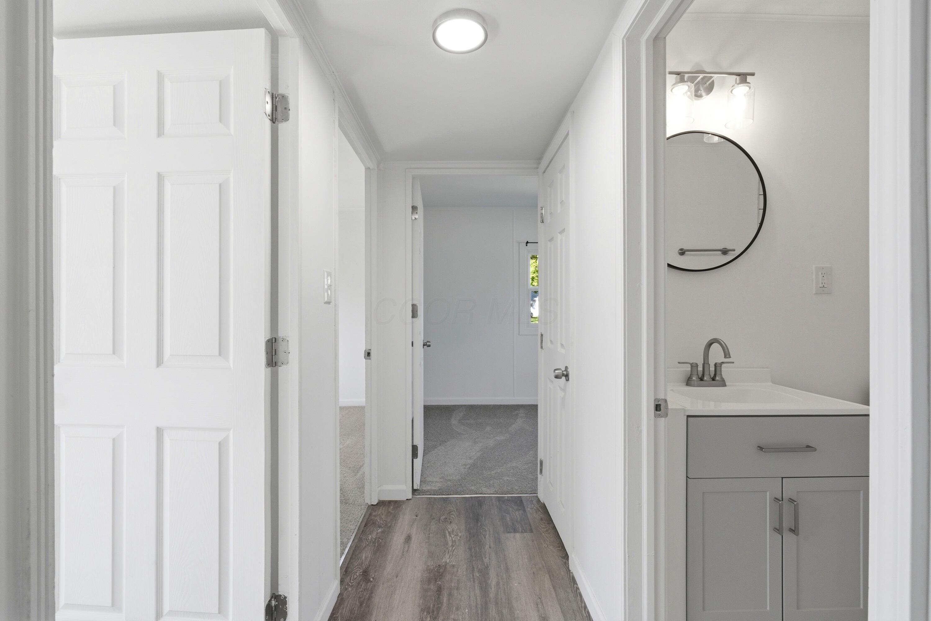 118 South Hampton Road Columbus, OH 43213 - Photo 20 of 29 dsc06447