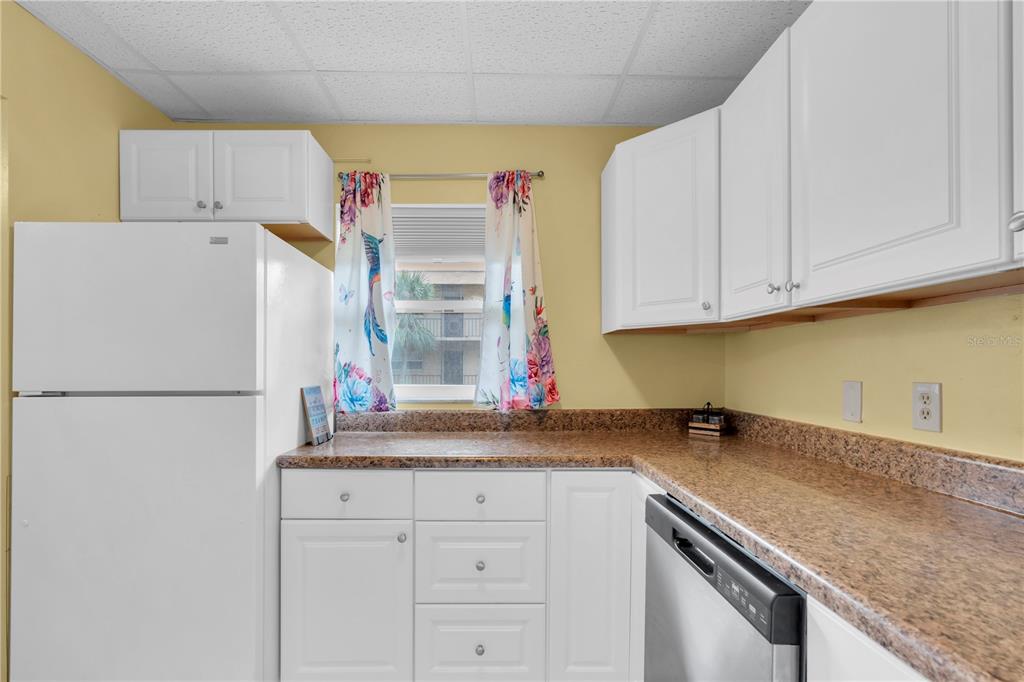 11485 Oakhurst Road, Unit 200207 Largo, FL 33774 - Photo 11 of 33