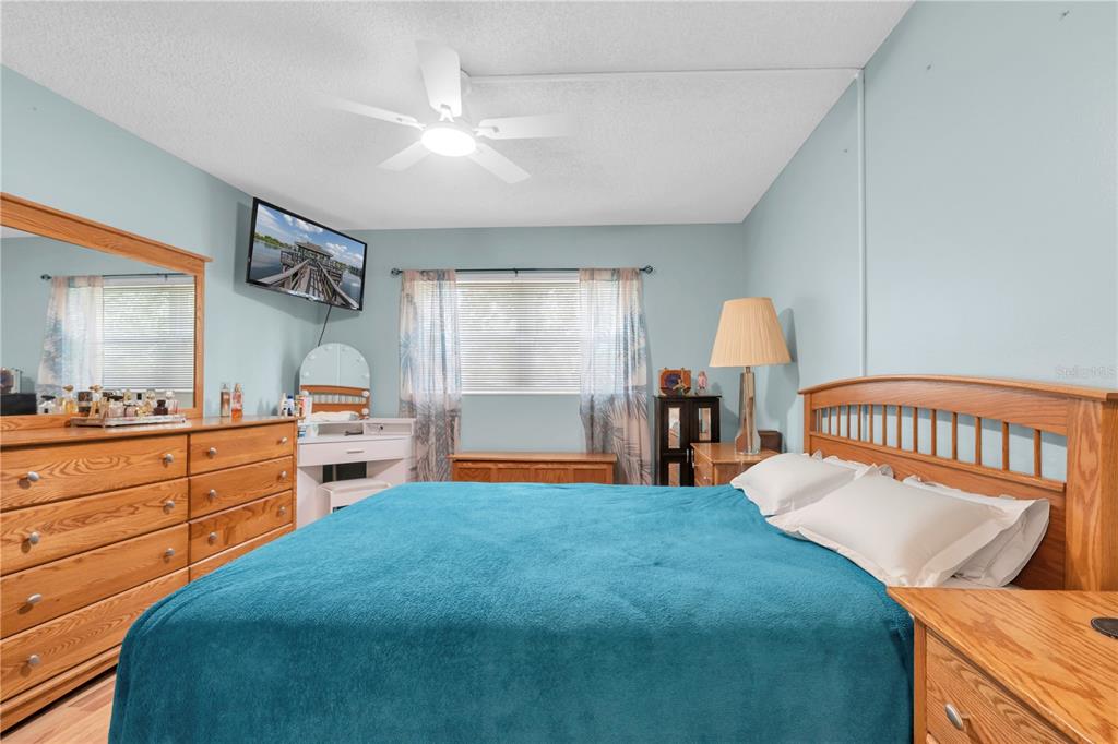11485 Oakhurst Road, Unit 200207 Largo, FL 33774 - Photo 14 of 33