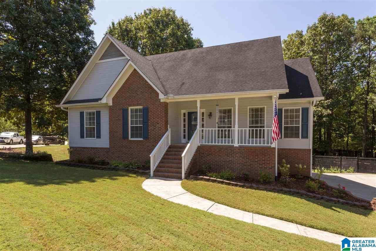 504 Grove Hill Trail Alabaster, AL 35007 - Photo 2 of 34