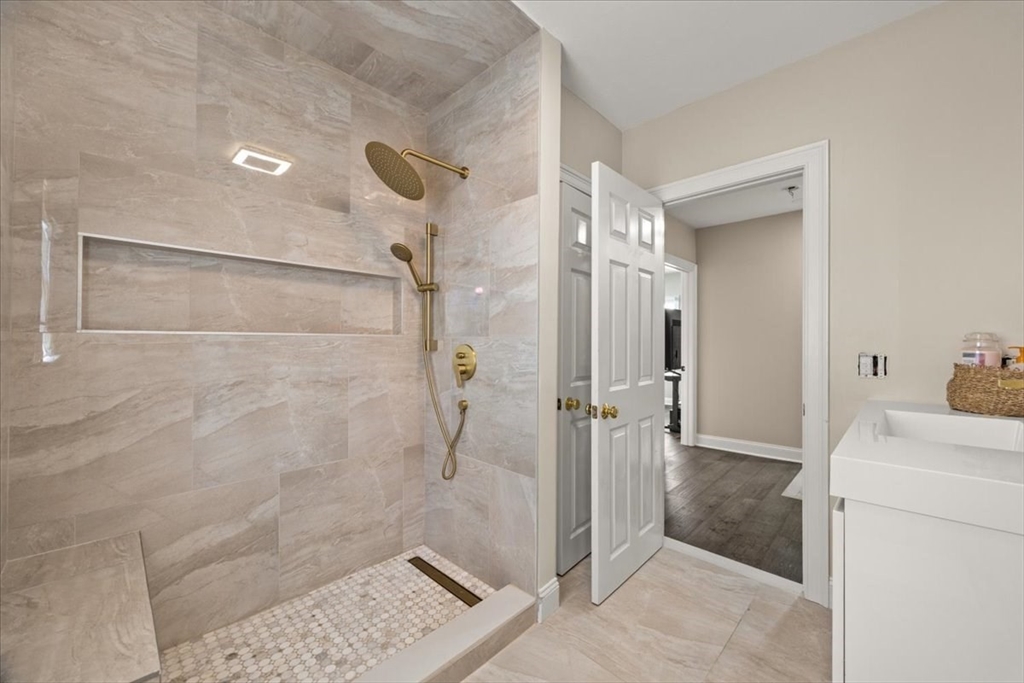 18 Bethel Way Wareham, MA 02576 - Photo 19 of 42