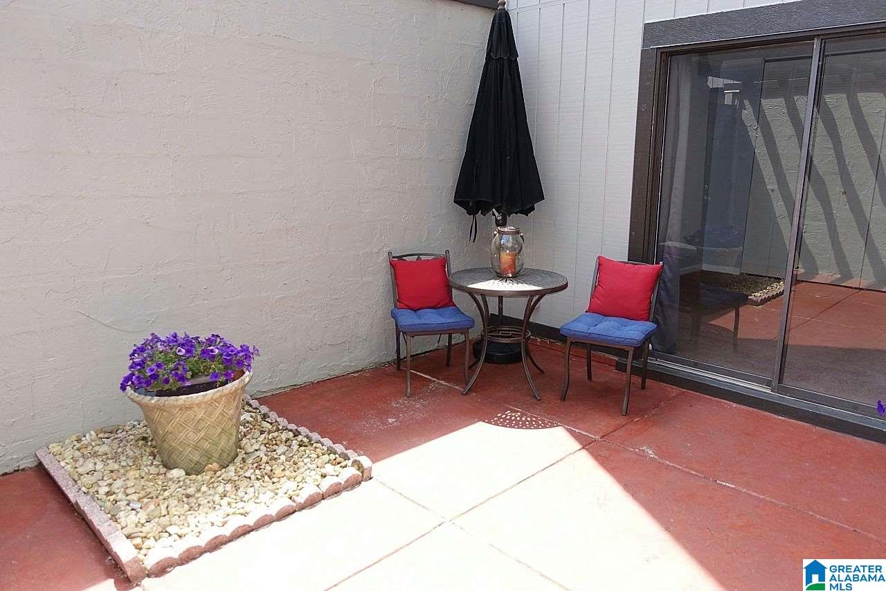 3350 Altamont Road South, Unit D19 Birmingham, AL 35205 - Photo 2 of 19 Gallery Image 2