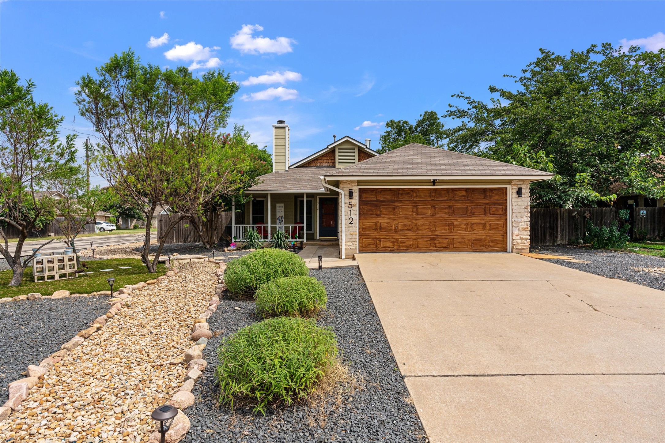 512 Edwards Drive Round Rock, TX 78664 - Photo 2 of 34