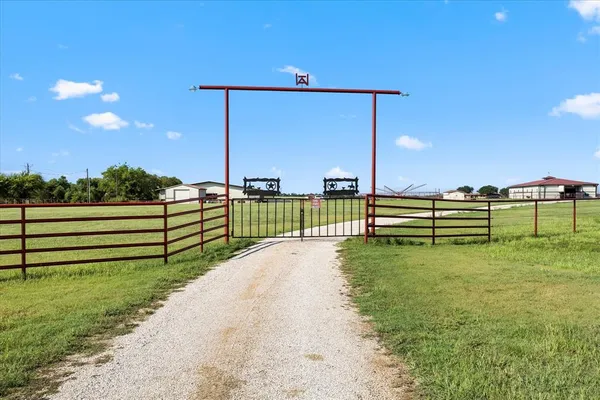$11,245,000 | 8523 Highway 276, Royse City, TX 75189