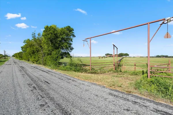 $11,245,000 | 8523 Highway 276, Royse City, TX 75189