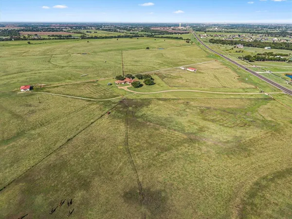 $11,245,000 | 8523 Highway 276, Royse City, TX 75189