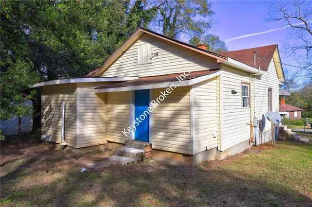 $850 | 760 Magnolia Drive, Macon, GA 31217