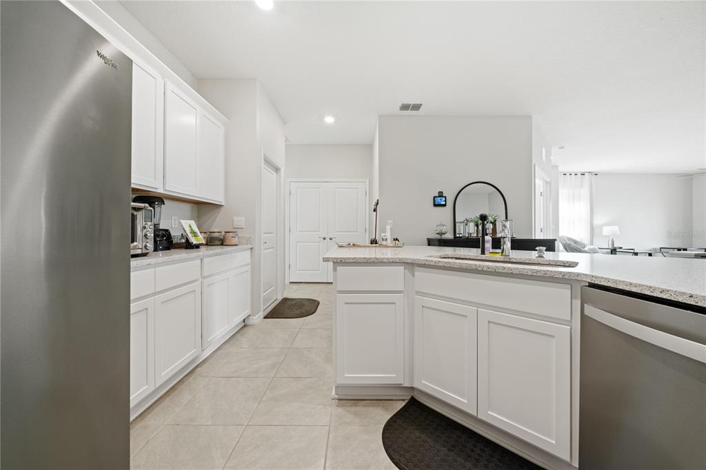 31398 Ancient Sage Road Wesley Chapel, FL 33545 - Photo 12 of 28