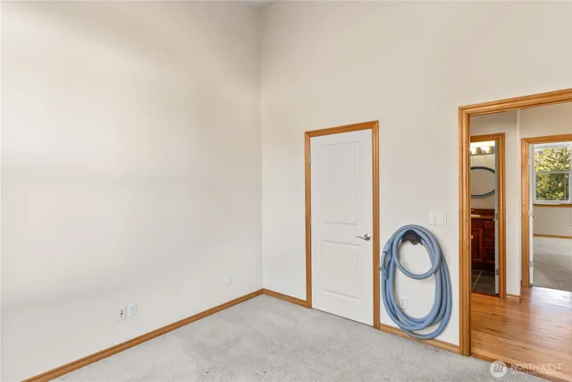 $999,900 | 972 Highline Drive, East Wenatchee, WA 98802