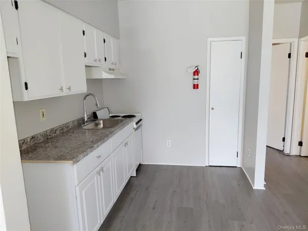 $1,500 | 79 Franklin Street, Unit 303, Kingston, NY 12401