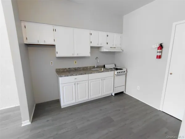 $1,500 | 79 Franklin Street, Unit 303, Kingston, NY 12401