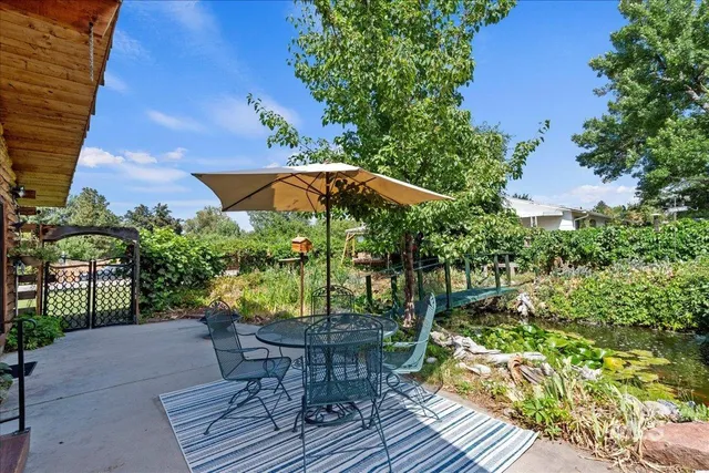 $525,000 | 1155 East Victory Road, Boise, ID 83706